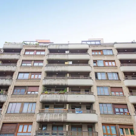 Zurriola Beach Apartment Apartament