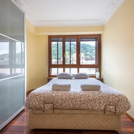 Zurriola Beach Apartment San Sebastian